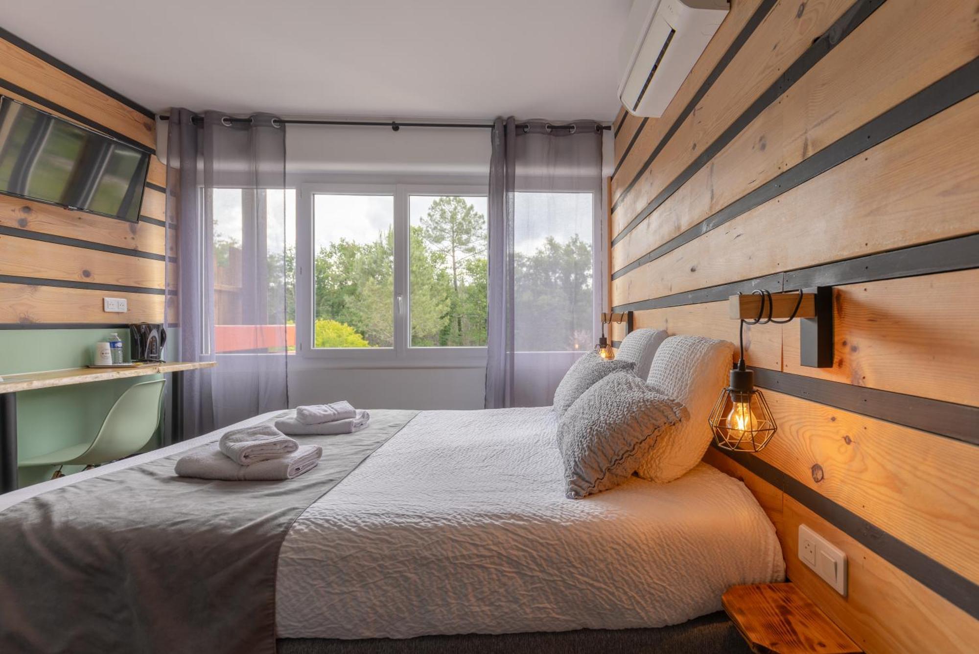 Hotel Paris Madrid Lesperon  ภายนอก รูปภาพ